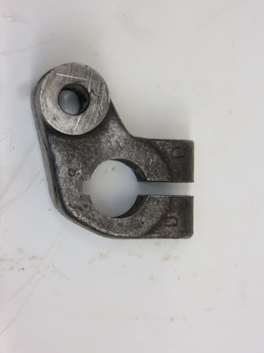 AF3576R John Deere Rockshaft Operating Shaft Arm For 620, 720, 630, 730