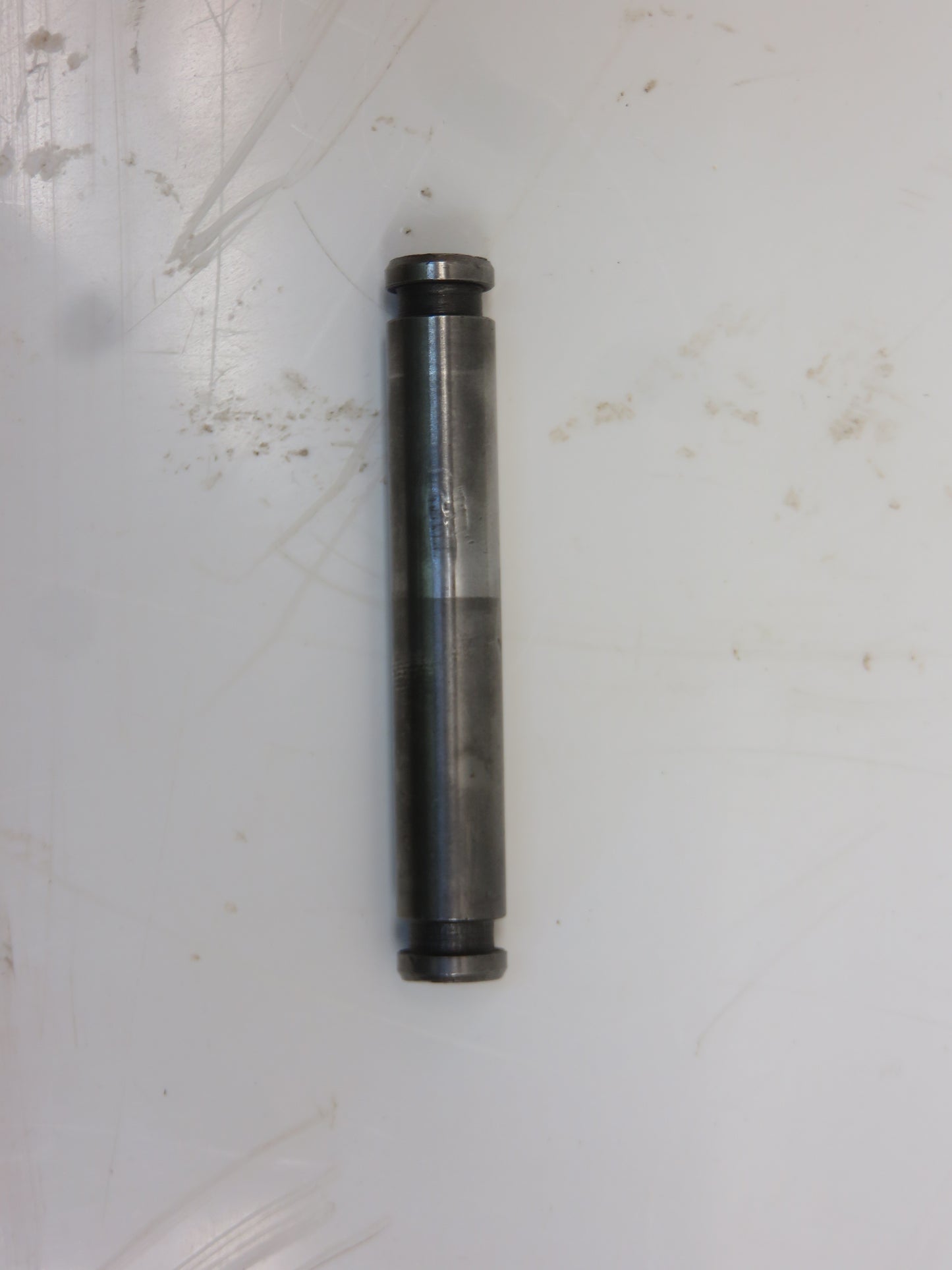 F2660R John Deere Rockshaft Operating Lever Pivot Pin For 620, 720, 630, 730