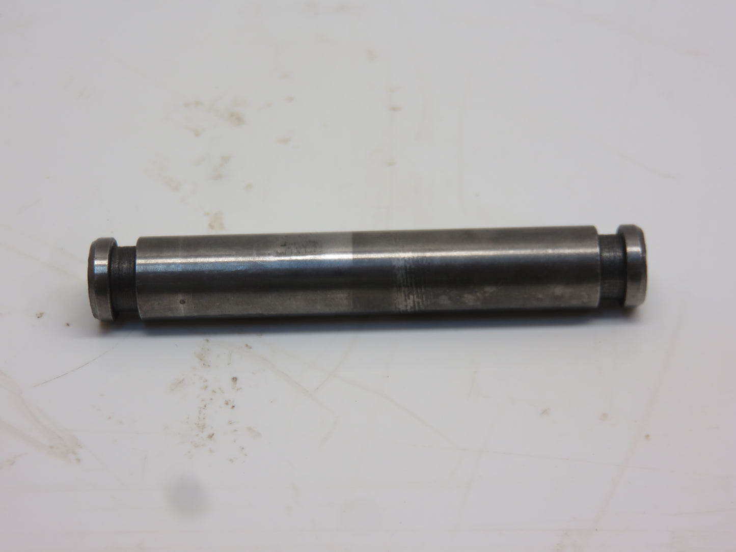 F2660R John Deere Rockshaft Operating Lever Pivot Pin For 620, 720, 630, 730