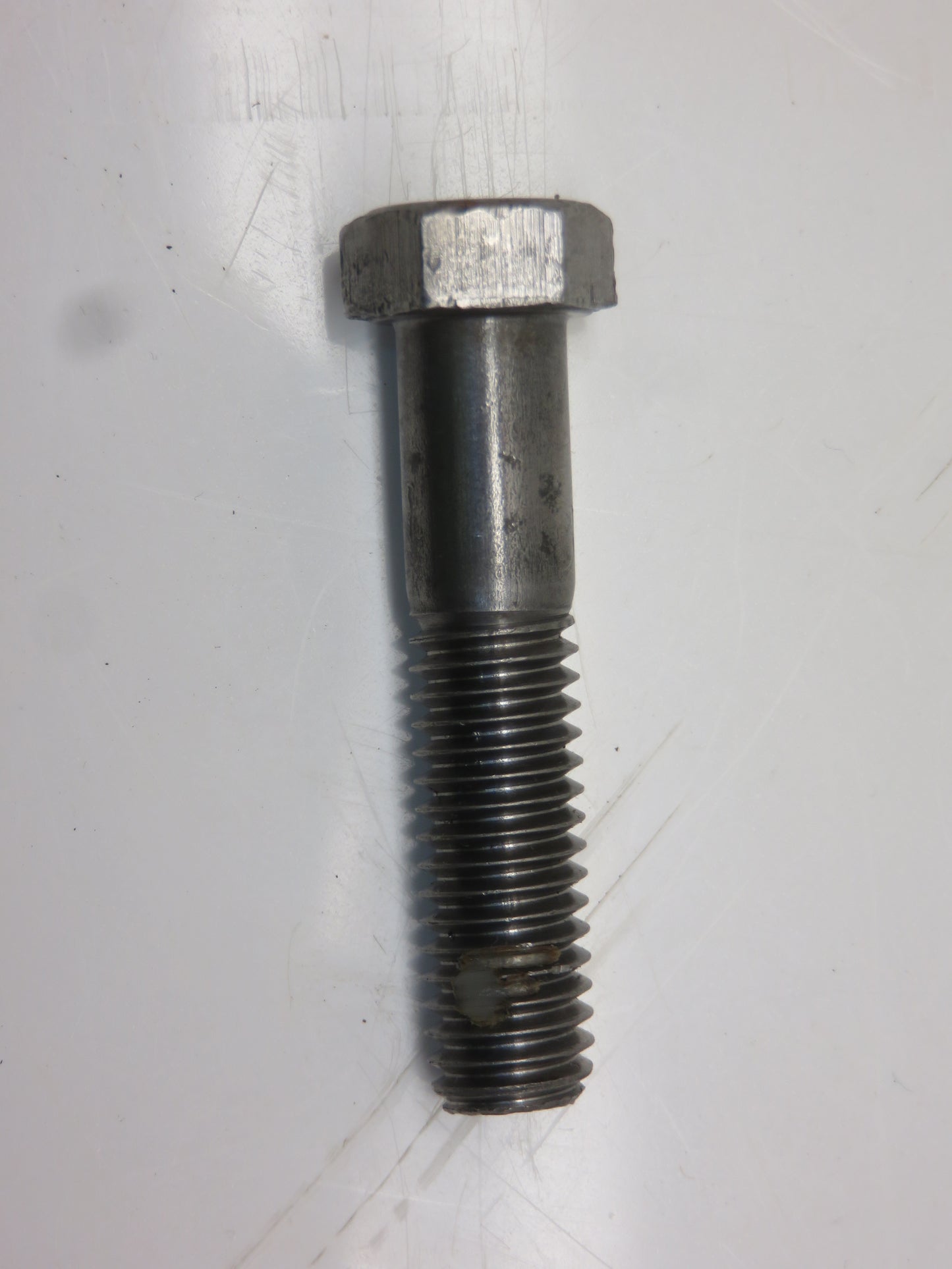 R20634R John Deere Special Rockshaft Control Lever Bolt For 530, 630, 730