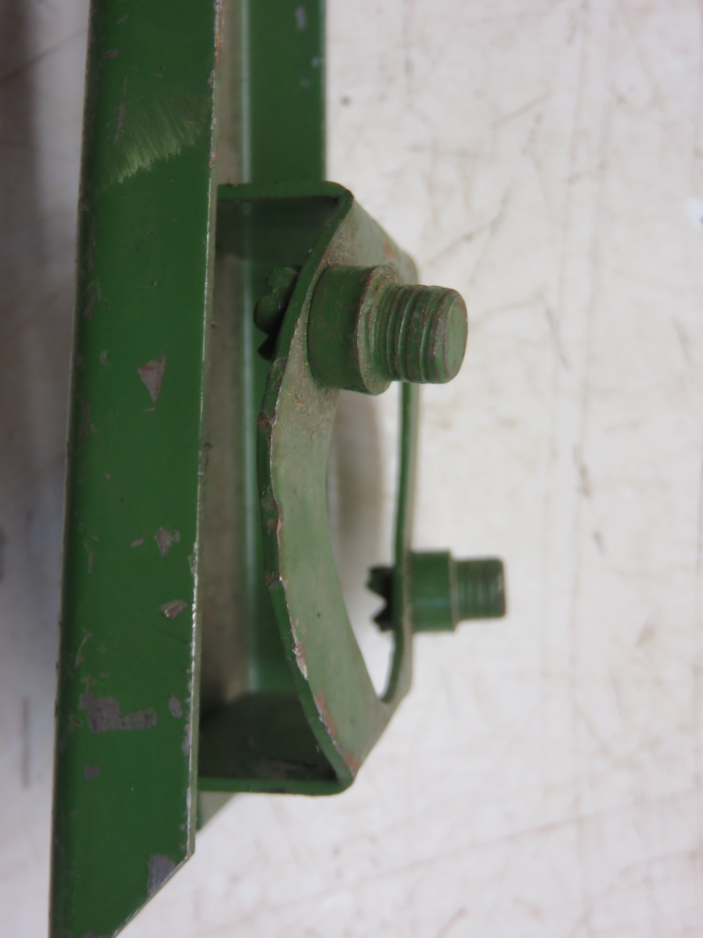 AP23225 John Deere Straw Spreader Support Bracket For 40, 42, 45 Combine