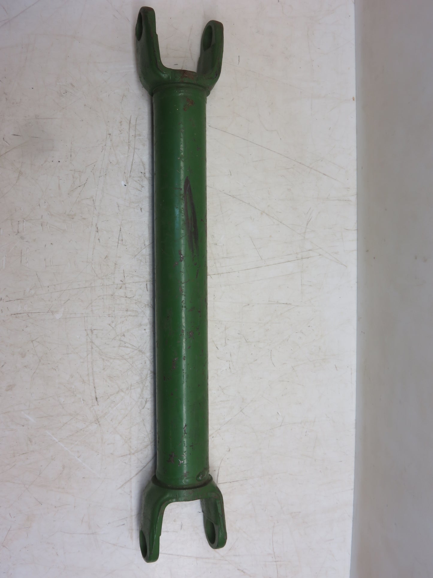 AM3407E John Deere NOS PTO Yoke And Tube For 14T Baler