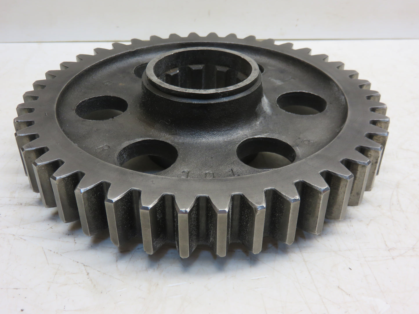 R101R John Deere Fifth Or Sixth Speed Drive Gear For R, 80, 820, 830