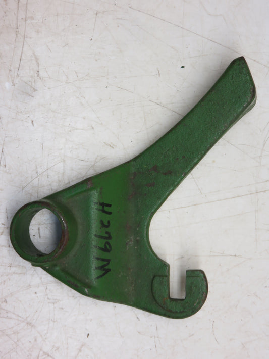 H279M John Deere NOS Fertilizer Drive Shaft Left Hand Hanger For FB, FBA, GL Grain Drill