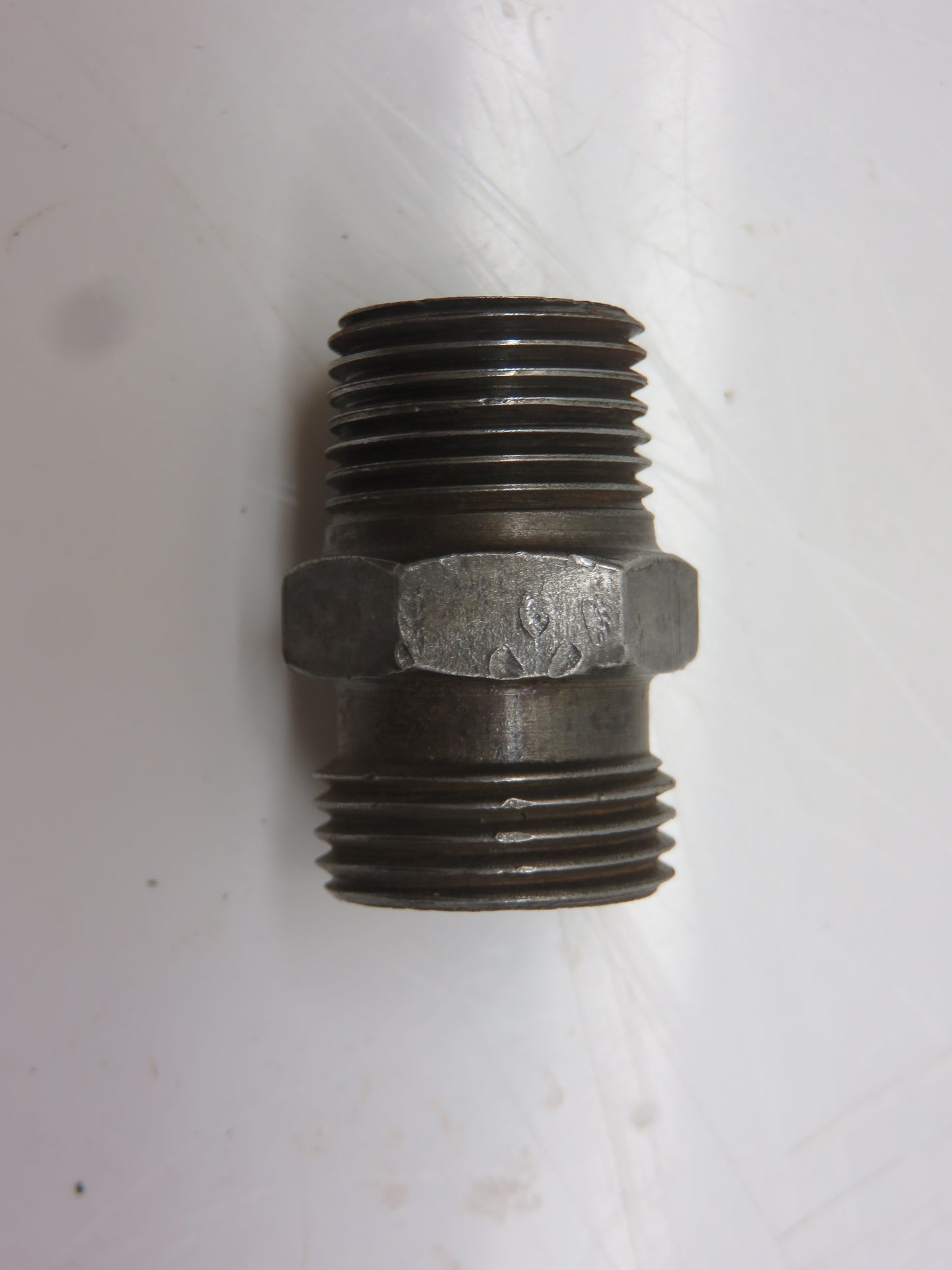 D2440R John Deere Connector Fitting For A, B, D, G, H, R, 50, 60, 70, 80, 520, 620, 720, 820