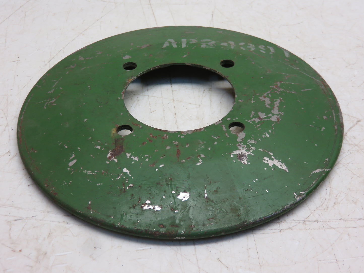 AP24391 John Deere NOS Fan Drive Half Sheeve For 30 Combine