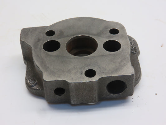 A3357R John Deere Oil Filter Head For A, AR, AO, 60, 70, 620, 720, 630, 730