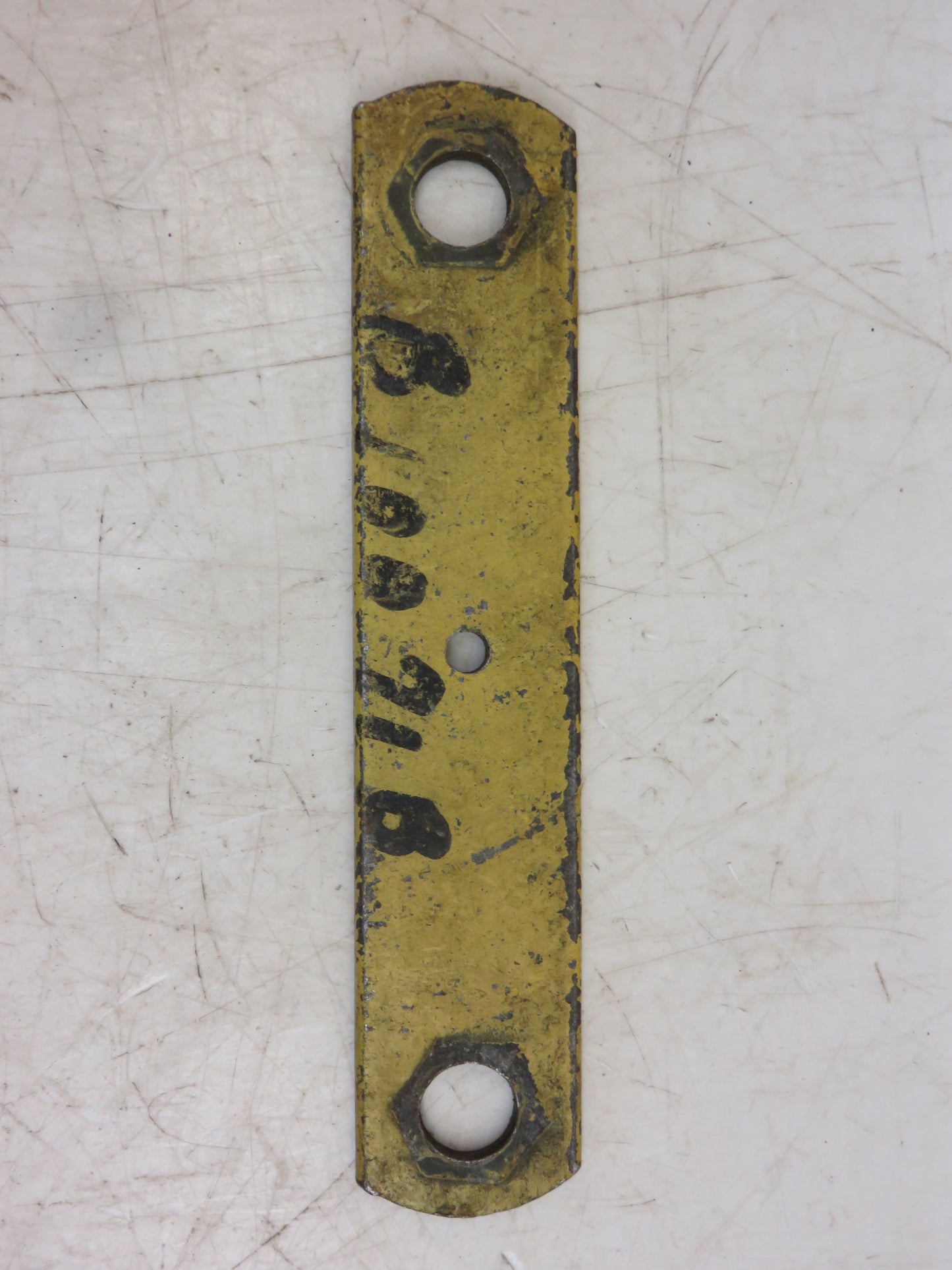 B10071B John Deere Fertilizer Opener Runner Upper Bar For 1240, 1250, 1260 Planter