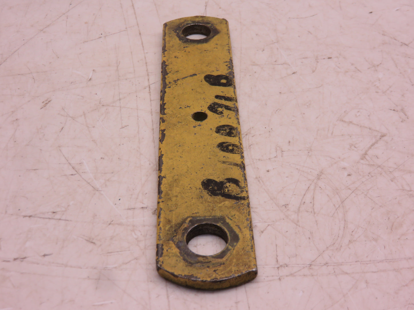 B10071B John Deere Fertilizer Opener Runner Upper Bar For 1240, 1250, 1260 Planter