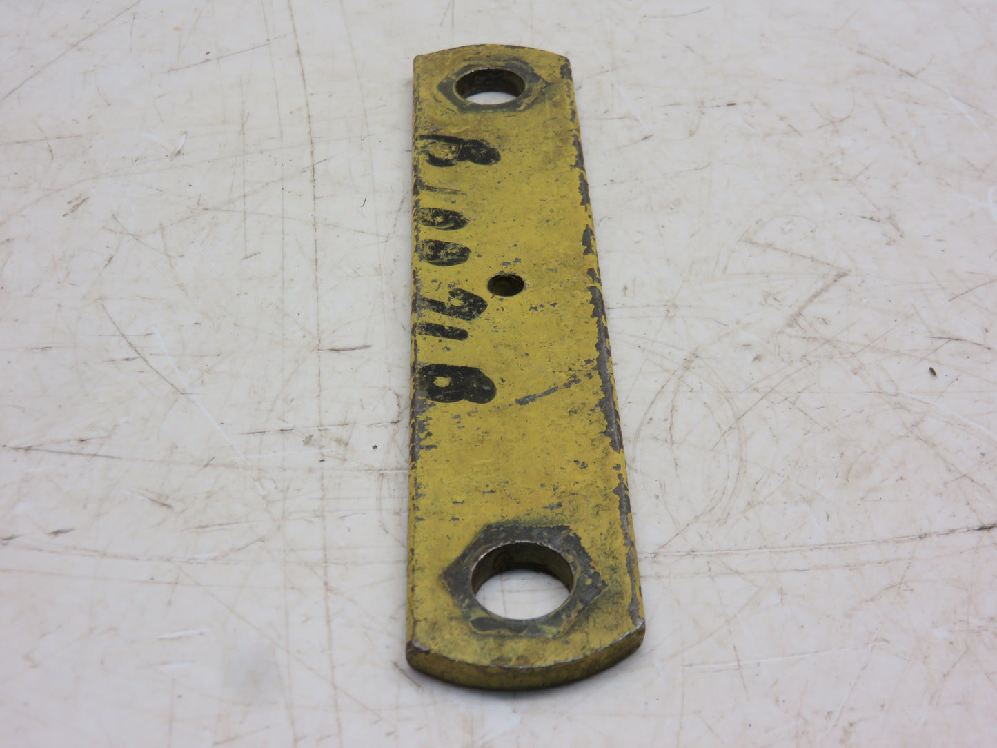 B10071B John Deere Fertilizer Opener Runner Upper Bar For 1240, 1250, 1260 Planter