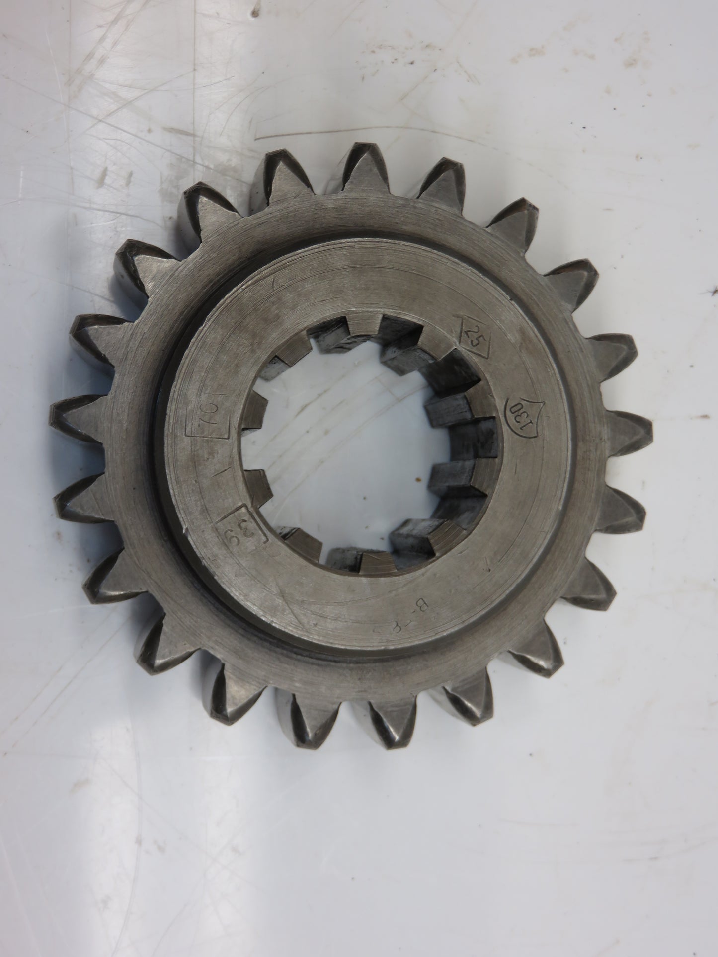 A113R John Deere Second Speed Sliding Pinion Gear For A