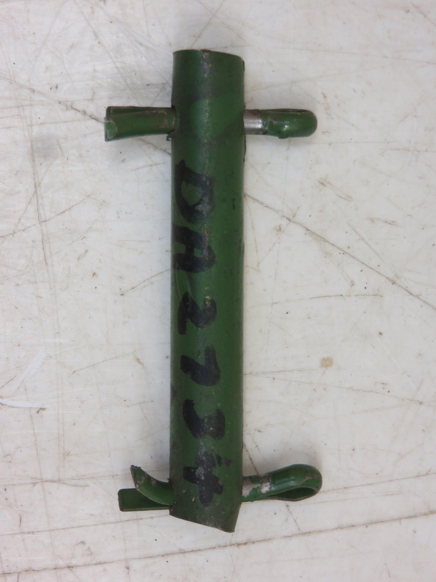 DA2734A John Deere NOS Land Wheel Axle Pin For 7, 777, 777H, F670, F690 Plow