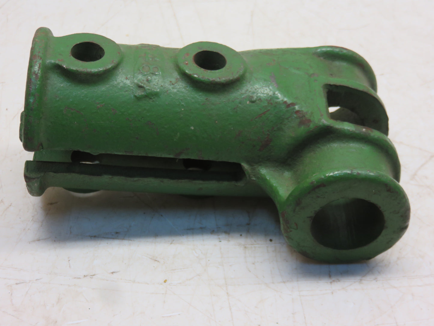 F648AN John Deere NOS Gauge Wheel Clamp For 40, 41, 42, 60, 62, 64, 68 Cultivator