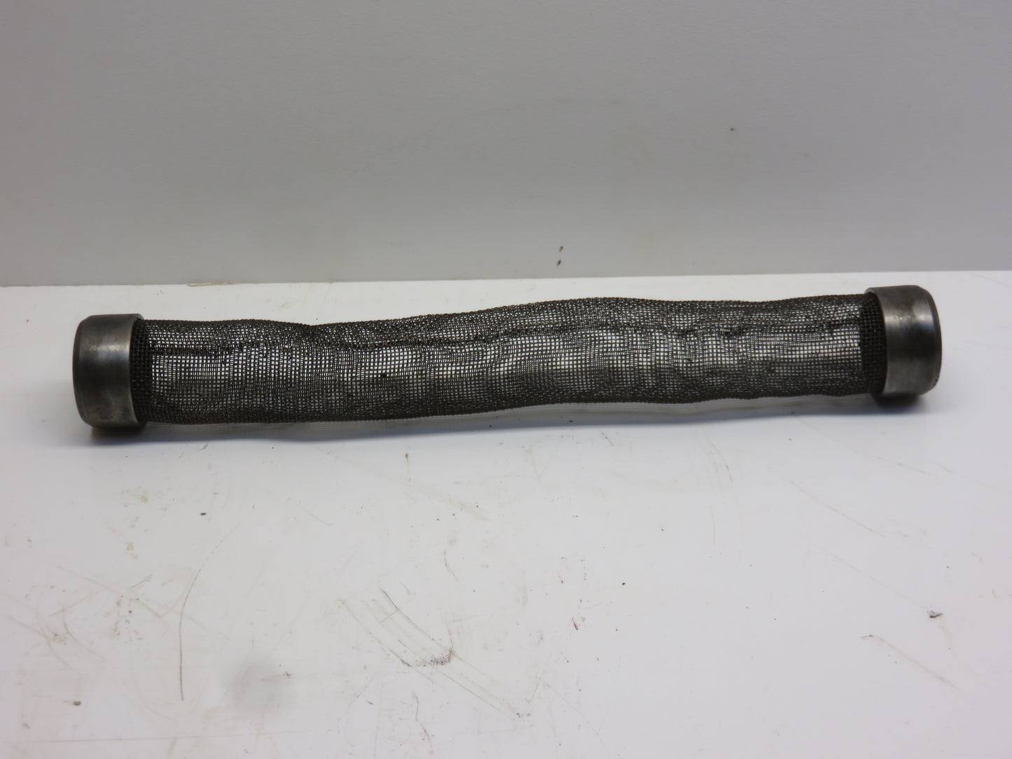 AR26375 John Deere Steel Transmission Oil Screen For 1020, 1120, 1520, 1530, 2020, 2030