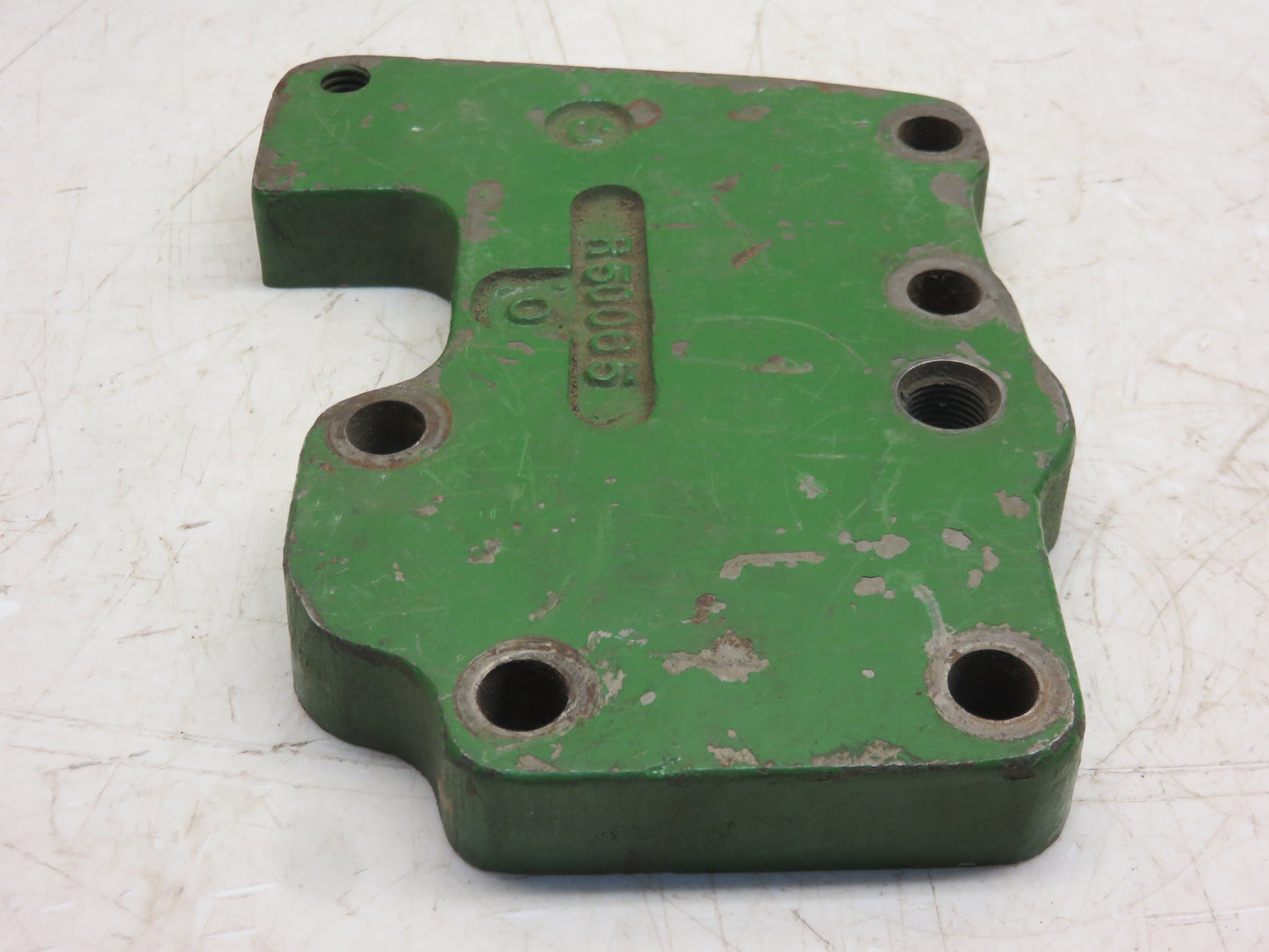 R59080, R50065 John Deere Rockshaft Control Valve Cover For 2520, 3020, 4020
