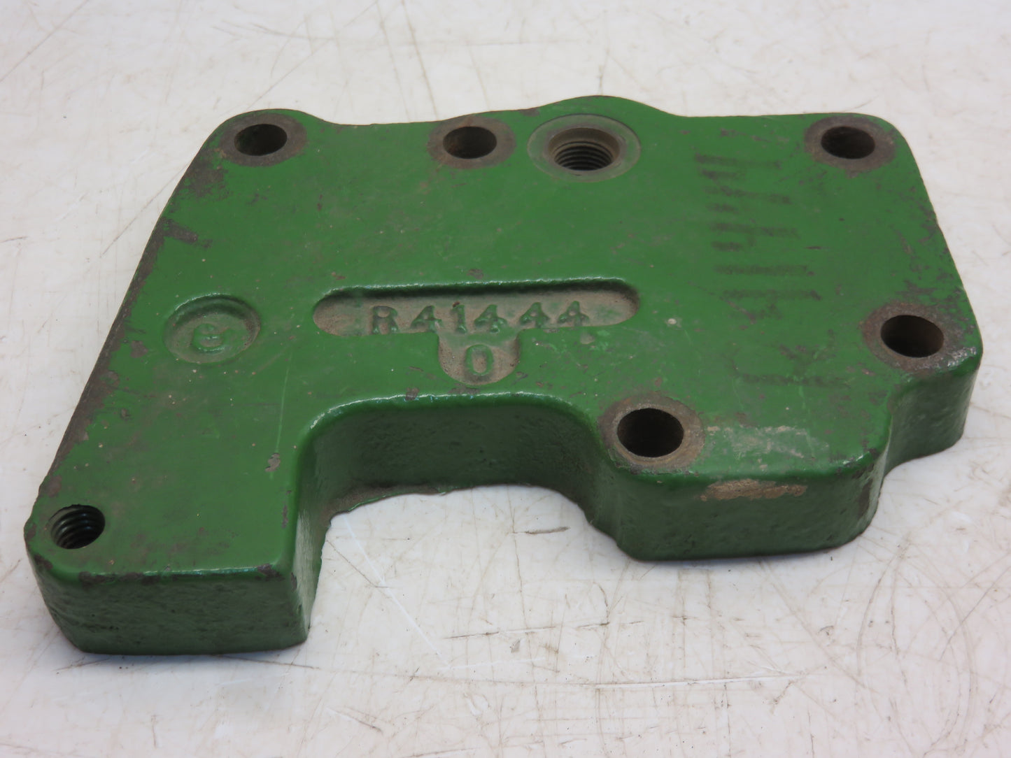 R41444, R59080 John Deere Rockshaft Control Valve Cover For 2520, 3020, 4020