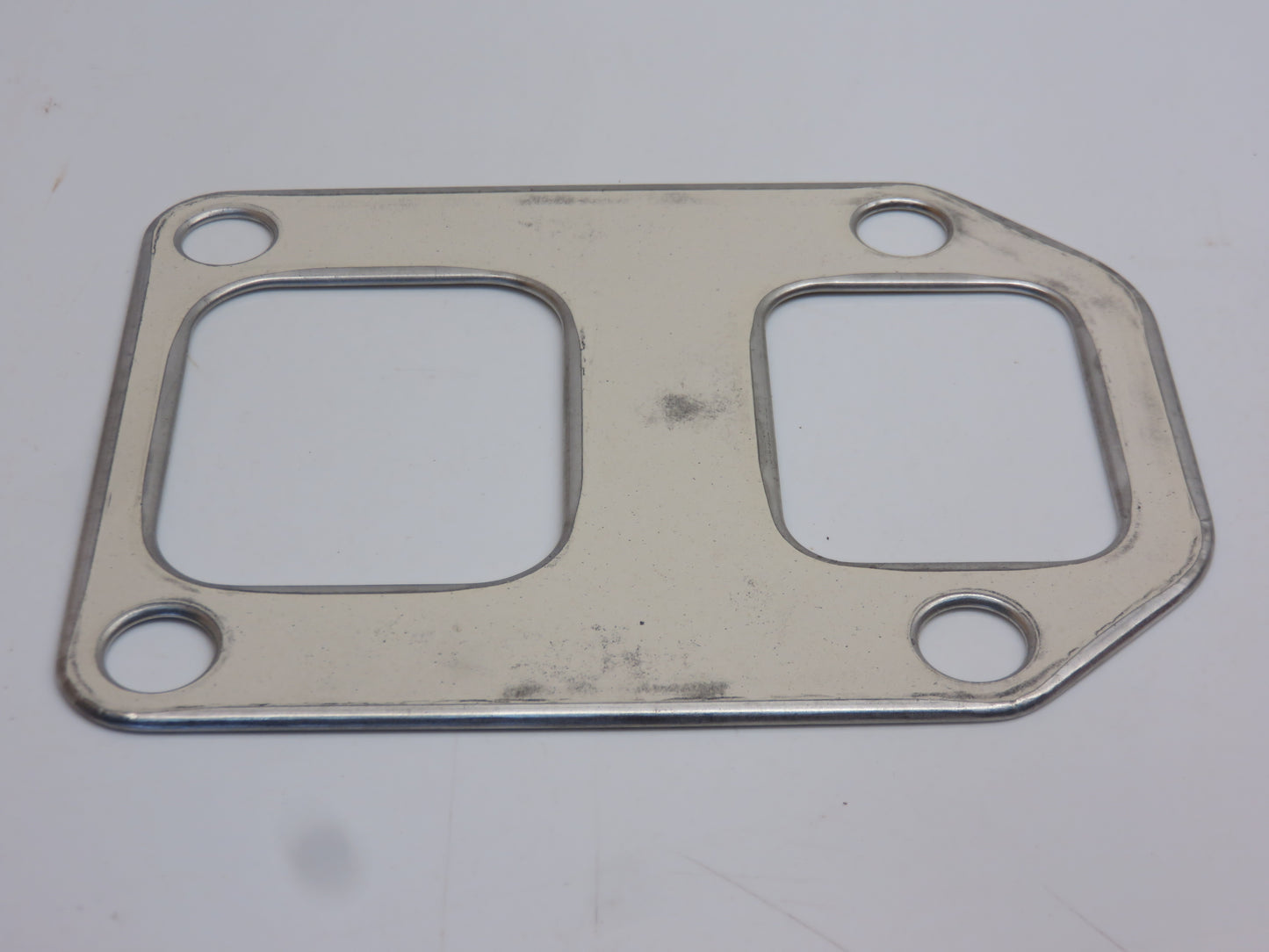 R21R John Deere Coolant And Exhaust Manifold Gasket For R