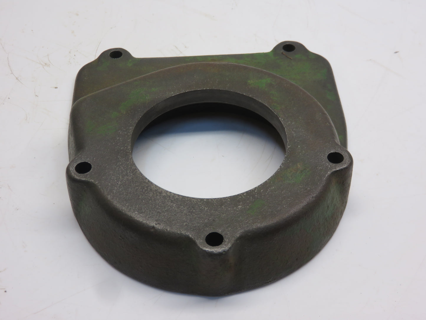 A28R John Deere Left Hand Main Bearing Oil Slinger Cover For A, AR, AO