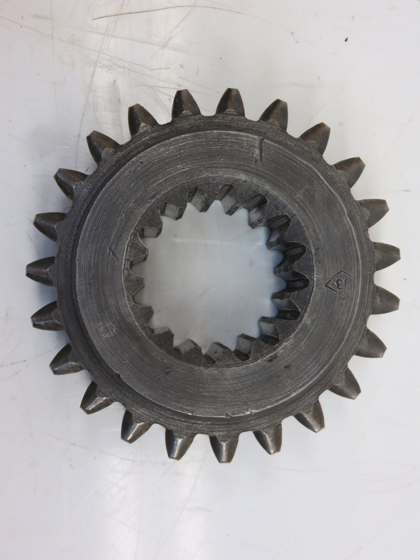 A3813R John Deere Gear Shaft Drive Sliding Pinion For A, AR, AO, 60, 620, 630