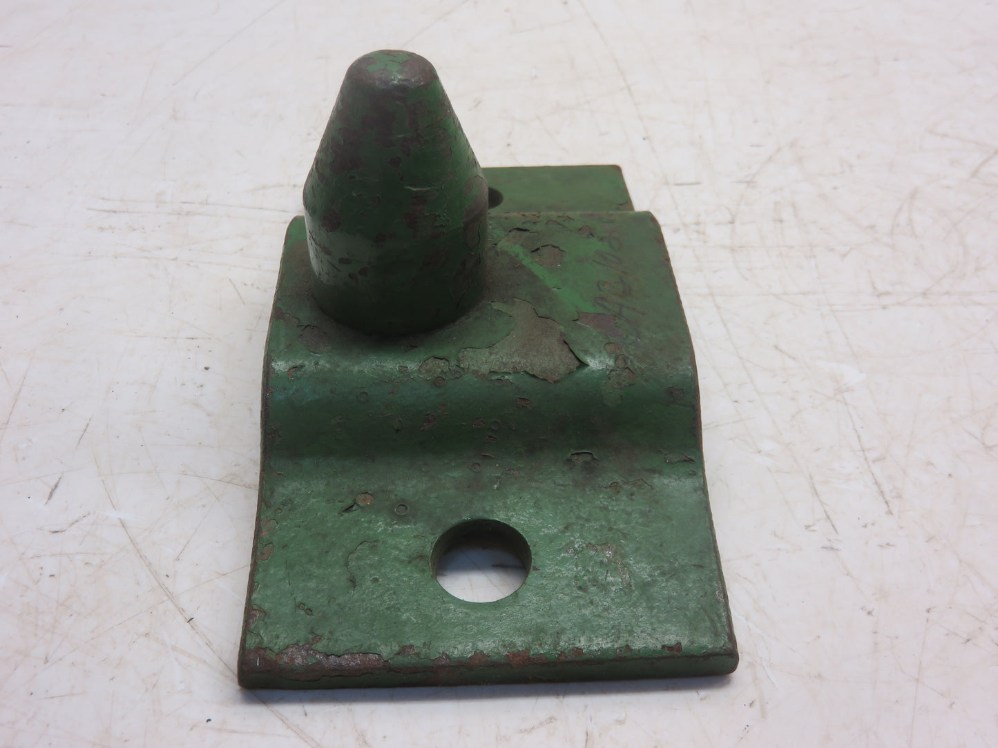CA3103AN John Deere NOS Cultivator Front Pin For 50, 60, 70, 520, 620, 720, 530, 630, 730