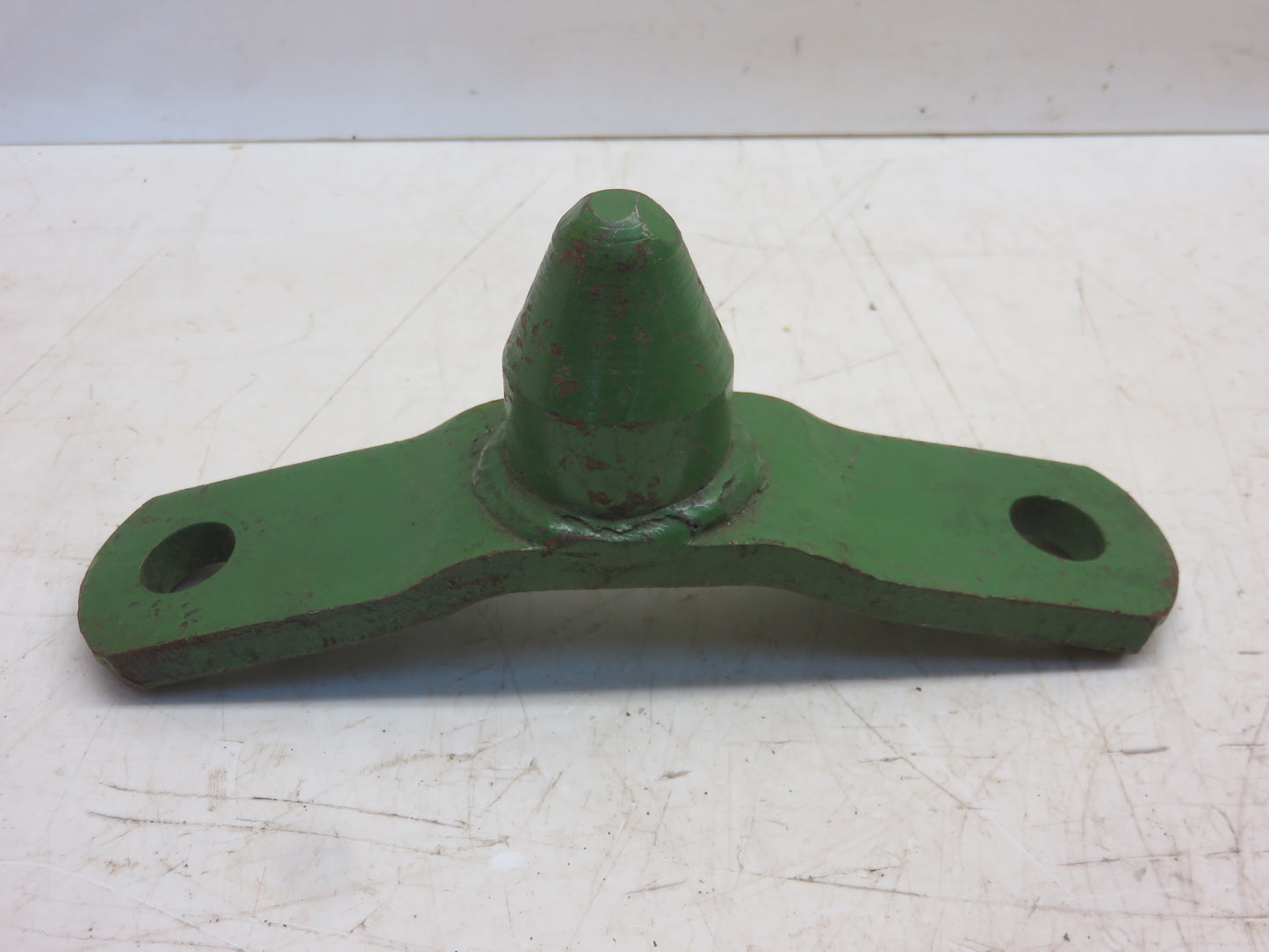CA2053AN John Deere NOS Cultivator Front Pin For A, B, G