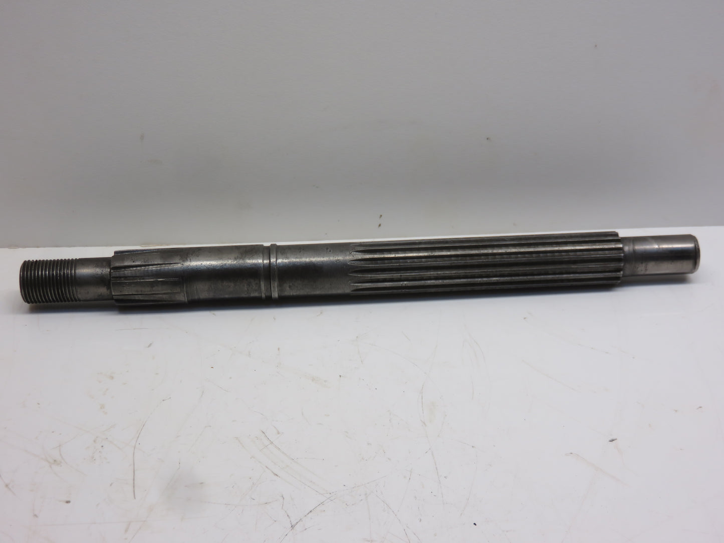 R26803 John Deere Clutch Fork Shaft For 3010, 4010