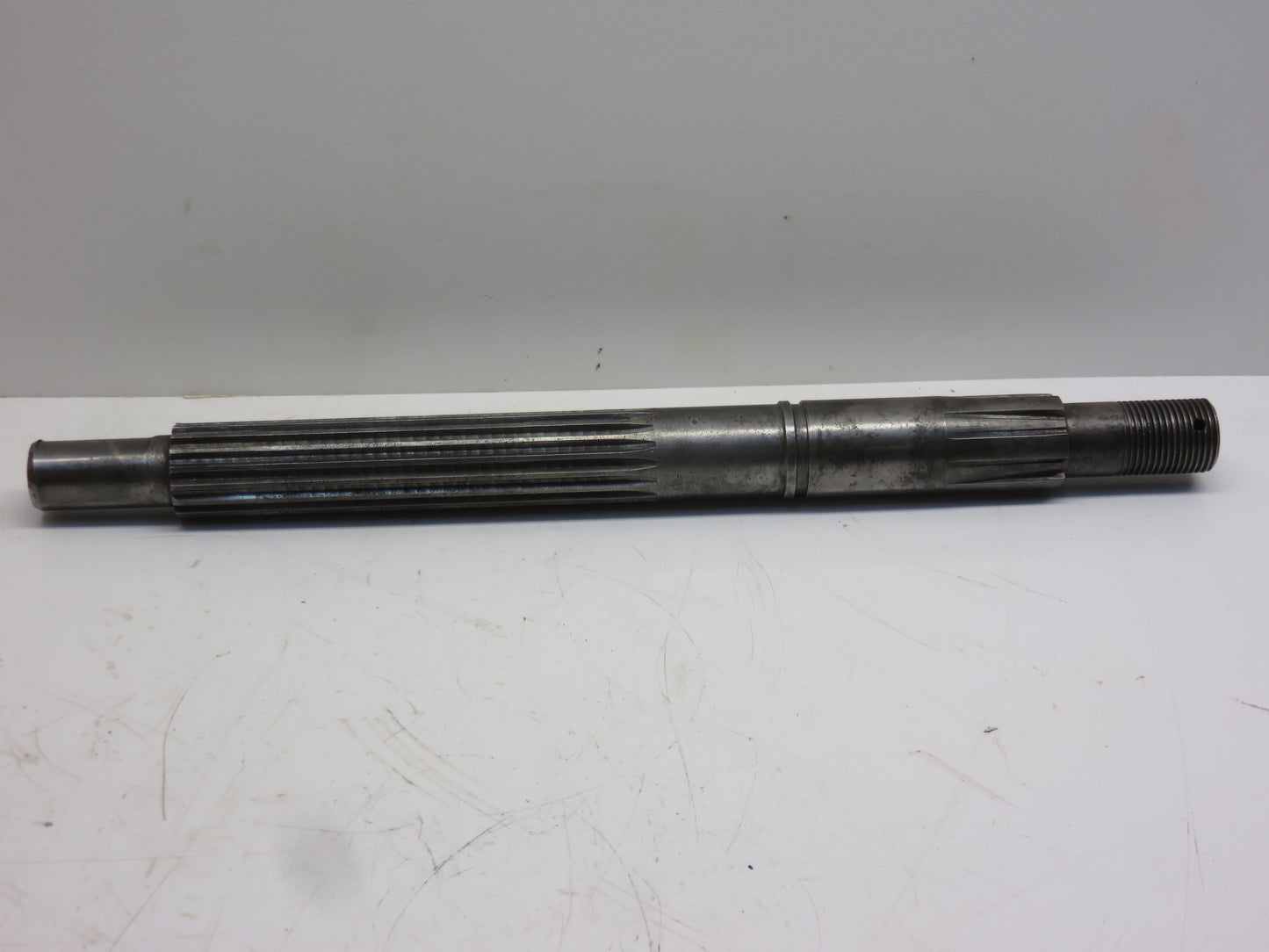R26803 John Deere Clutch Fork Shaft For 3010, 4010