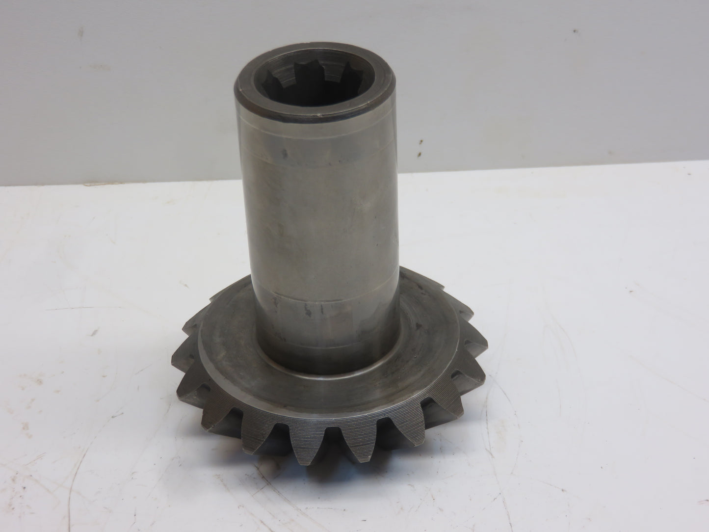 A5664R John Deere PTO Bevel Driven Gear For 620, 630