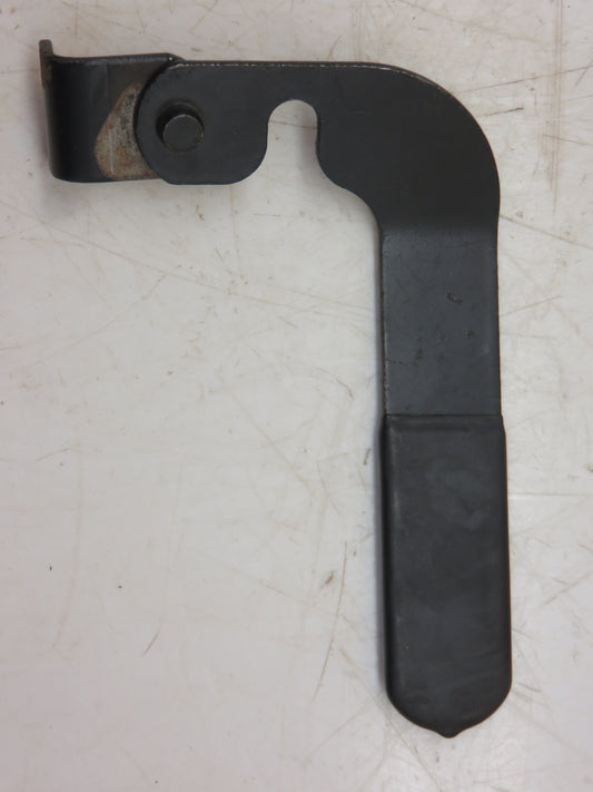 AR58425, R52942 John Deere NOS Sound Guard Cab Small Door Latch For 4040, 4240, 4440