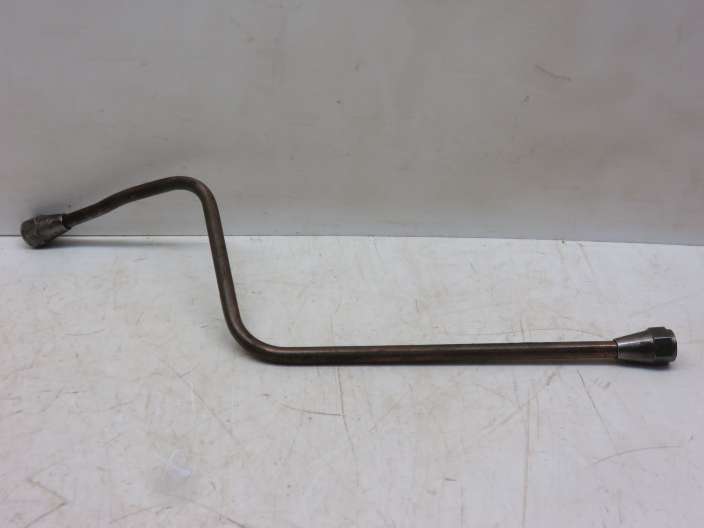 AR41549 John Deere Fuel Line From Filter To Injection Pump For 4000, 4020, 4520