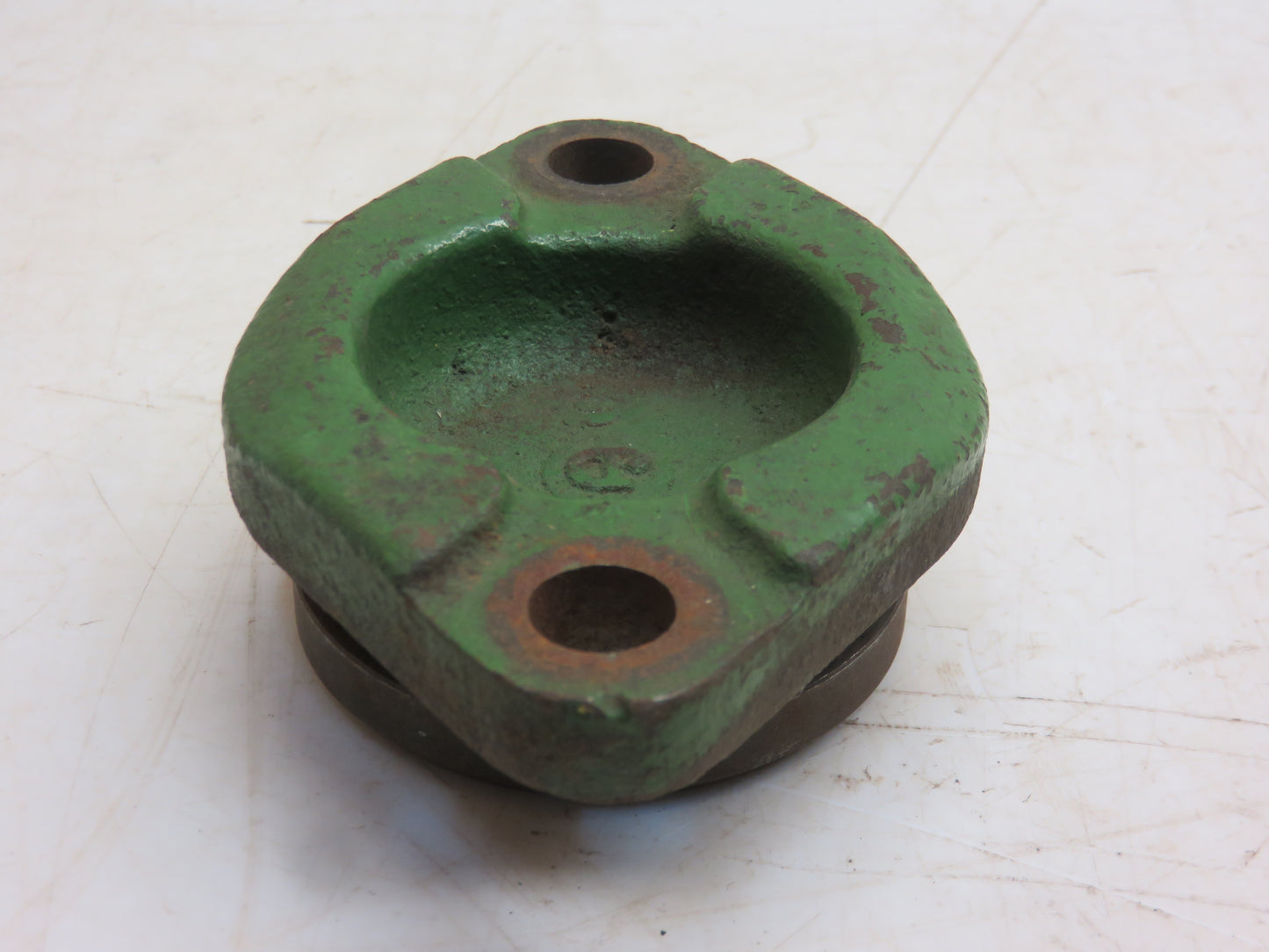 F1724R John Deere Power Steering Bearing Housing For 50, 60, 70, 520, 620, 720