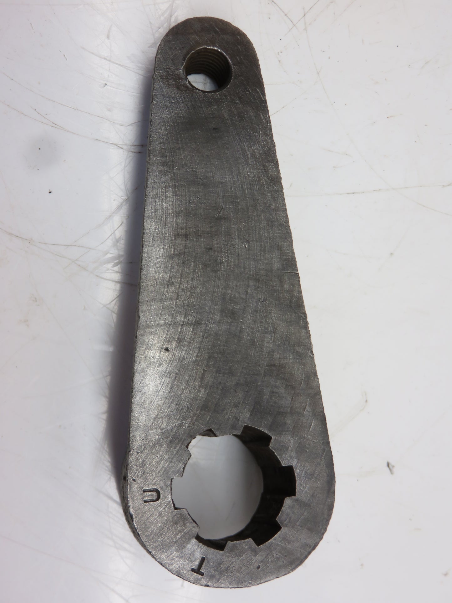 R26652 John Deere Clutch Fork Shaft Lever For 2510, 2520, 3010, 3020, 4010, 4000, 4020, 4520