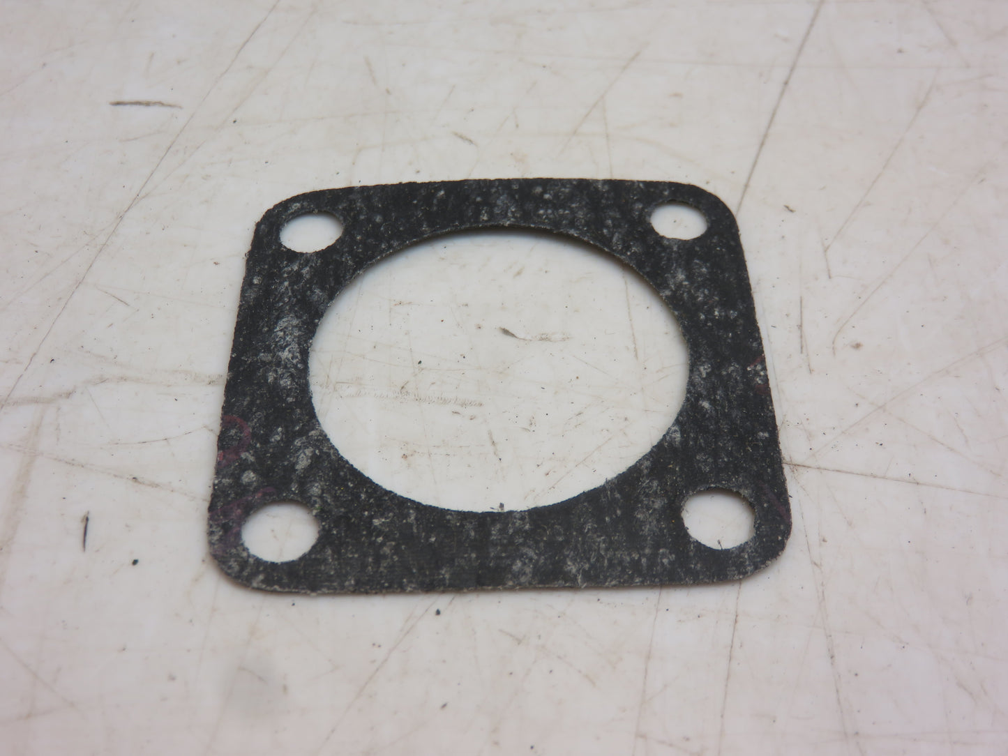 F2115R John Deere NOS Pony Motor Air Cleaner To Carburetor Gasket For 70, 80, 720, 820, 730, 830