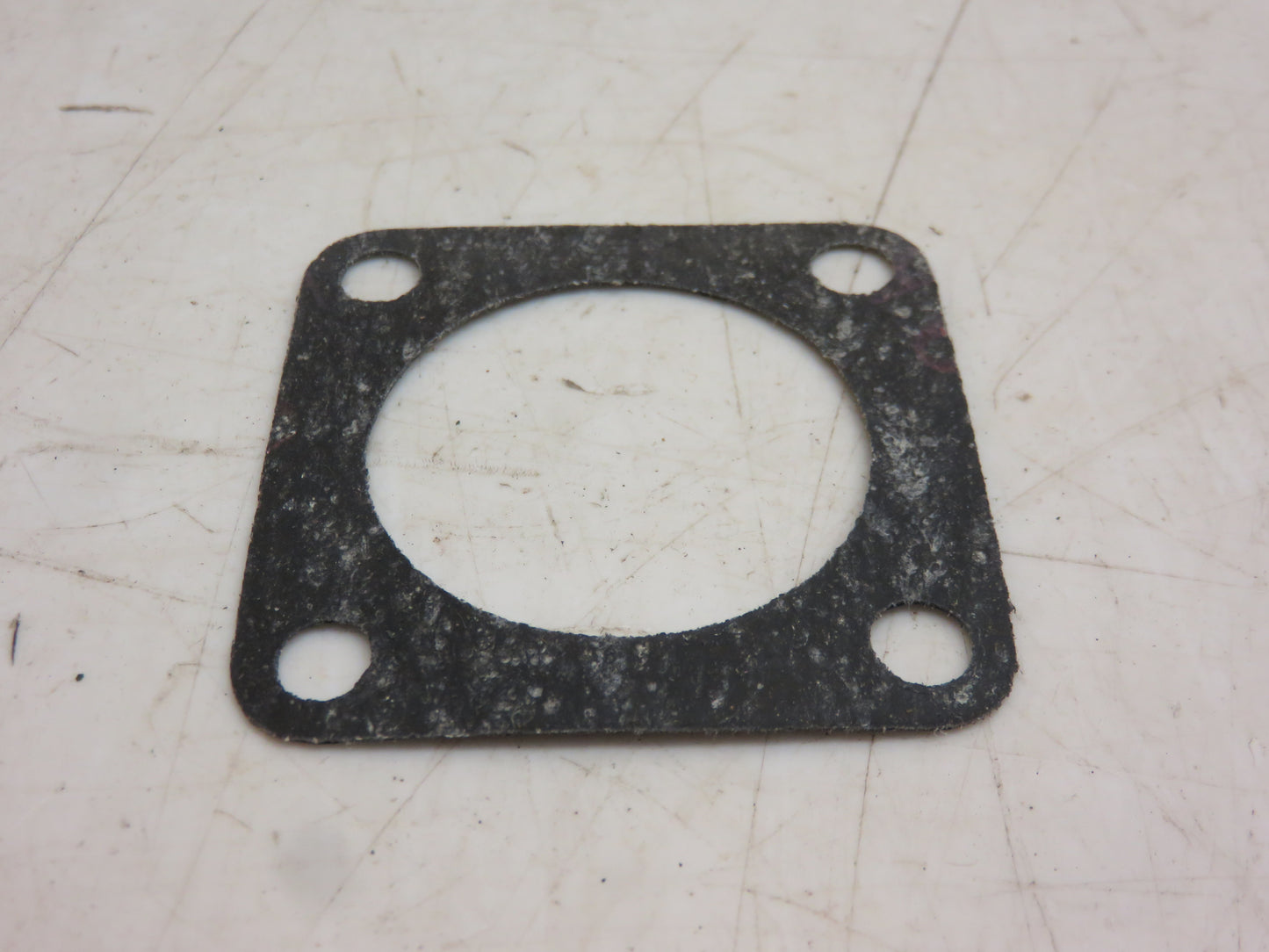 F2115R John Deere NOS Pony Motor Air Cleaner To Carburetor Gasket For 70, 80, 720, 820, 730, 830