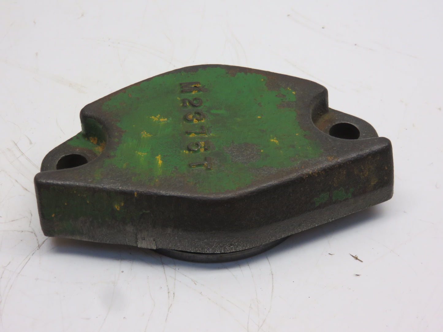 M2375T John Deere Crawler Final Drive Bearing Cover For 40, 420, 430, 1010