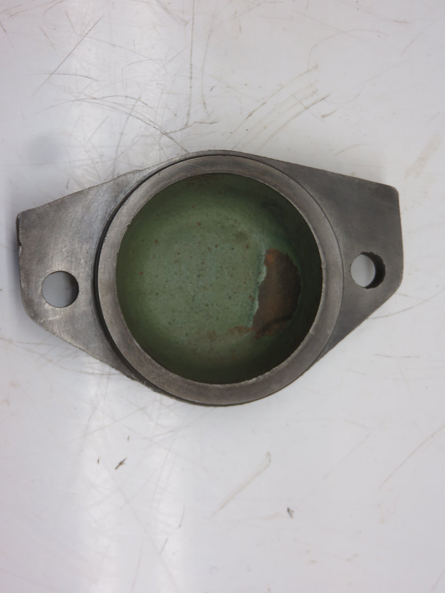 M2375T John Deere Crawler Final Drive Bearing Cover For 40, 420, 430, 1010