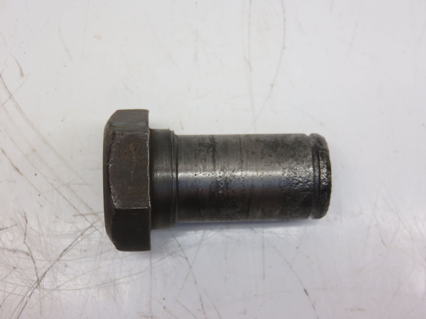 AF2889R John Deere Oil Filter Nut For A, B, D, G, R, 50, 60, 70, 80