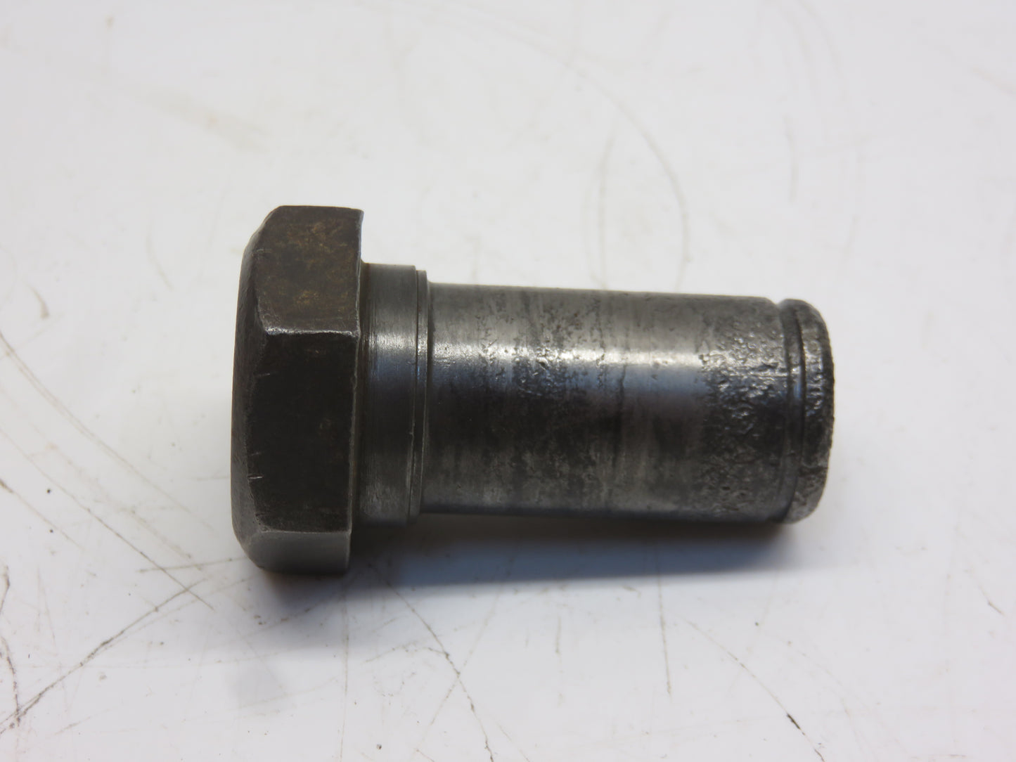 AF2889R John Deere Oil Filter Nut For A, B, D, G, R, 50, 60, 70, 80