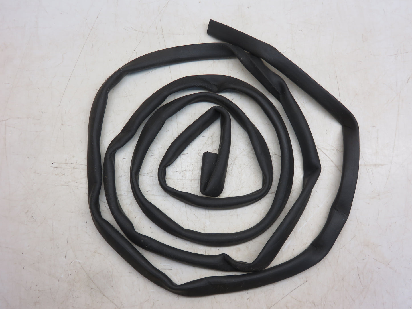 H81322 John Deere NOS Weather Stripping For 4400, 6600, 7700 Combine