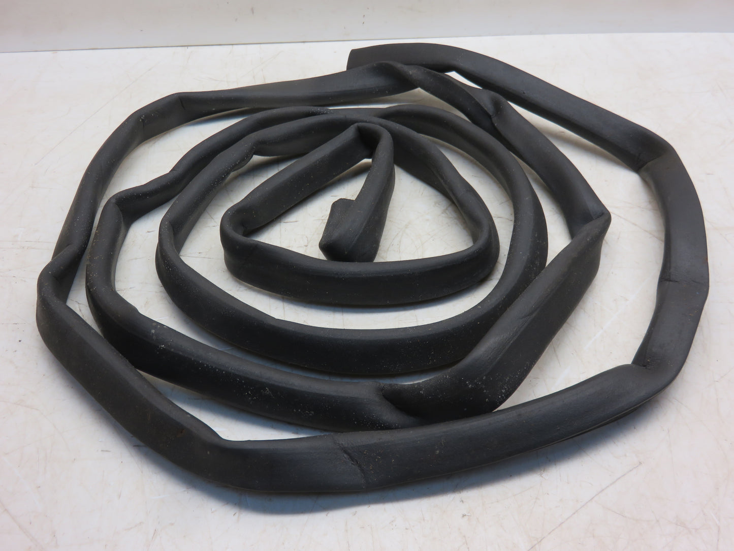 H81322 John Deere NOS Weather Stripping For 4400, 6600, 7700 Combine