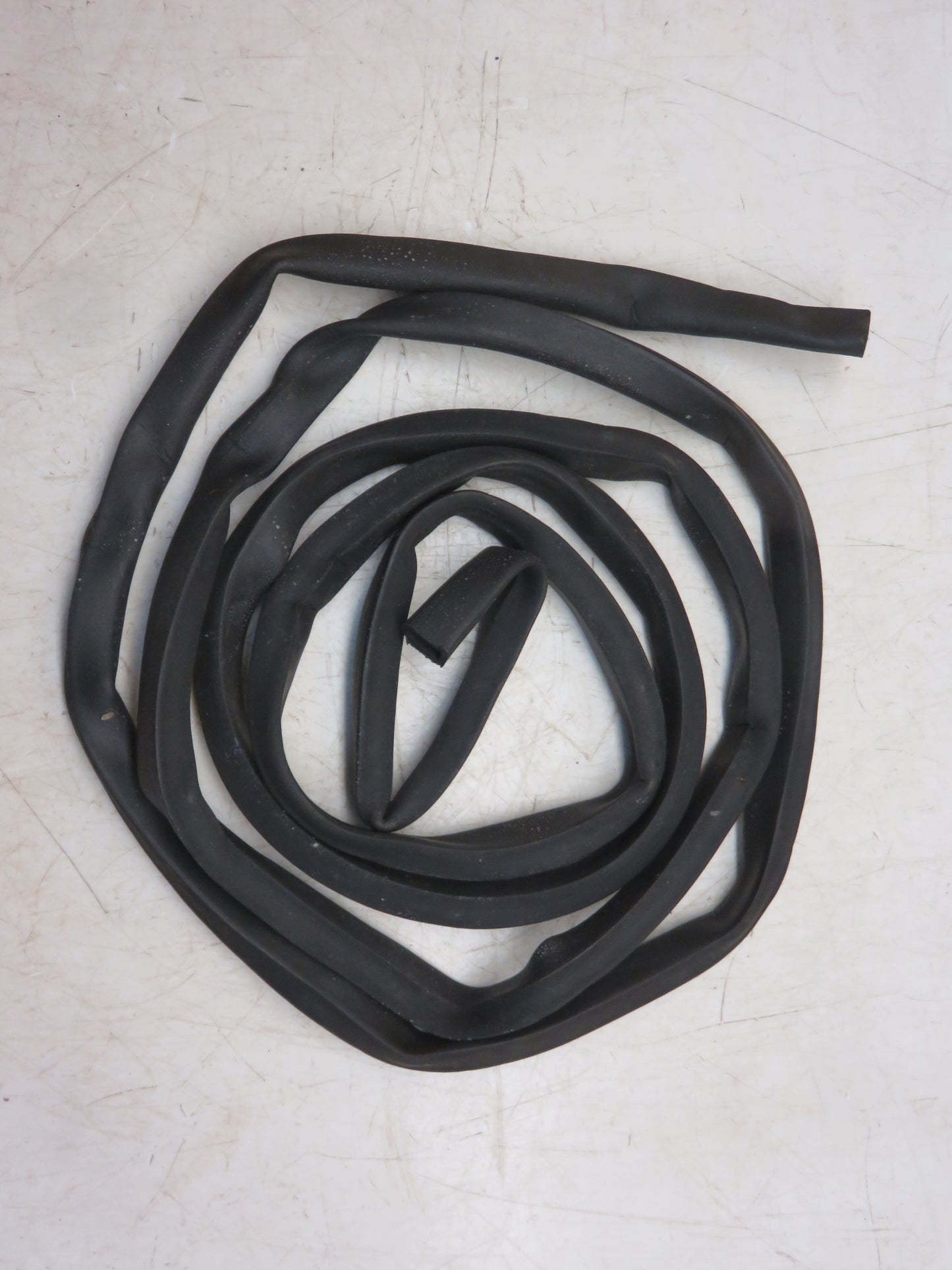 H81322 John Deere NOS Weather Stripping For 4400, 6600, 7700 Combine