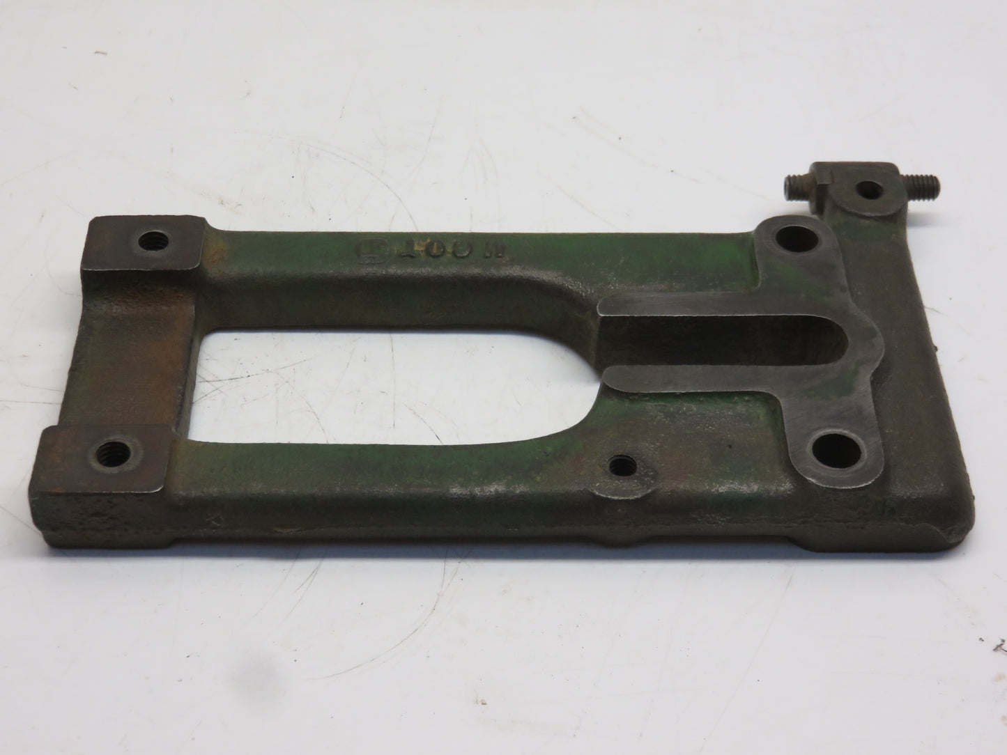 M60T John Deere Fan Support Bracket For M, MI, MT