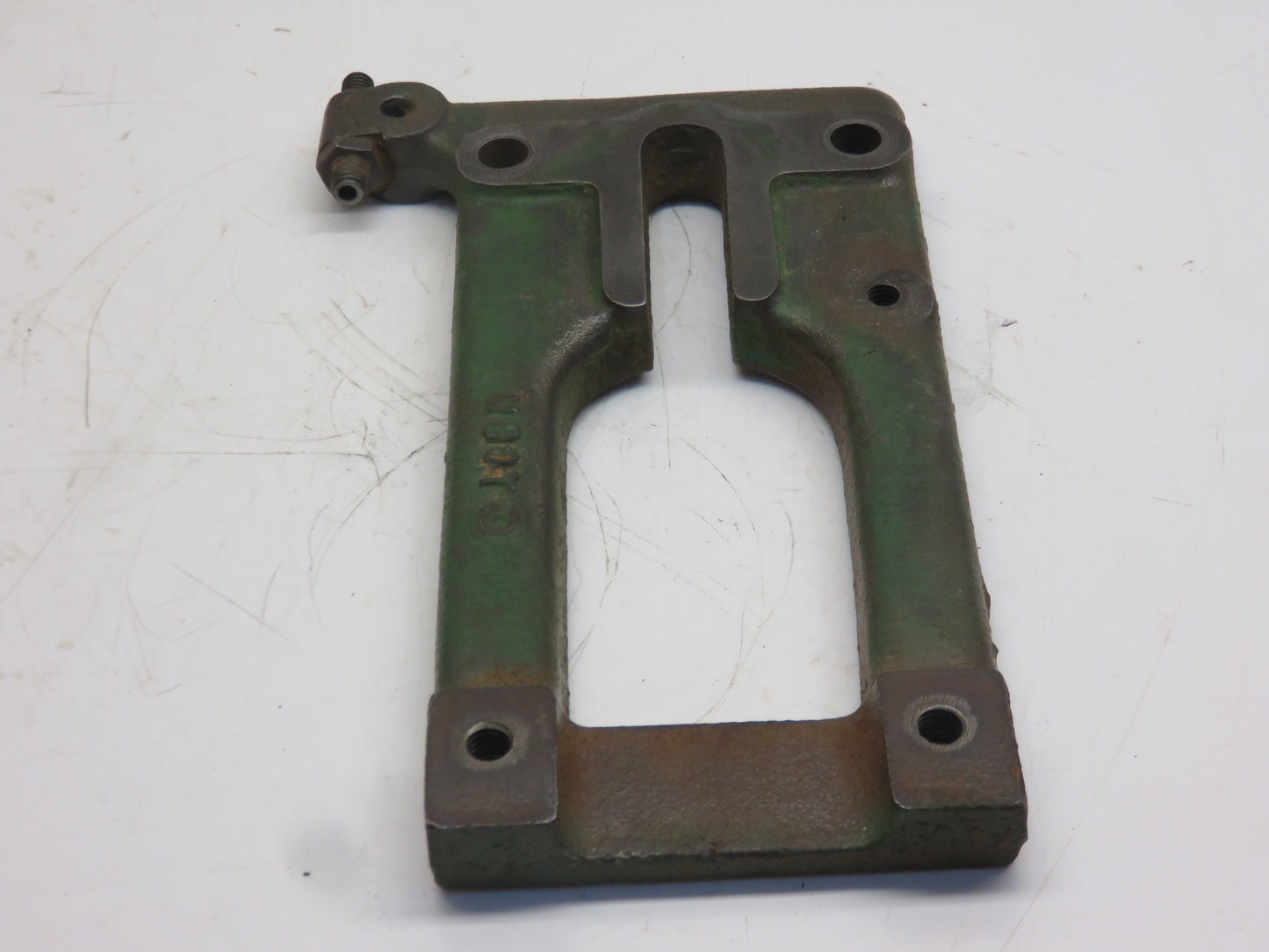 M60T John Deere Fan Support Bracket For M, MI, MT