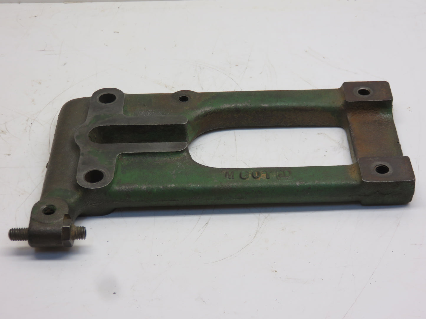 M60T John Deere Fan Support Bracket For M, MI, MT