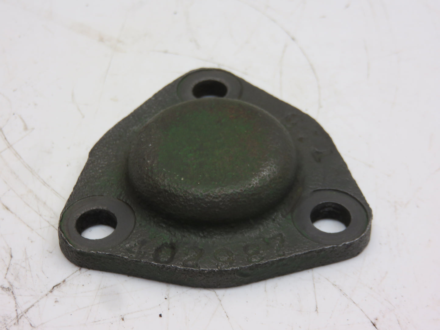 AM3669T, M934T John Deere Steering Worm Bearing Cover For MT, 40, 320, 420