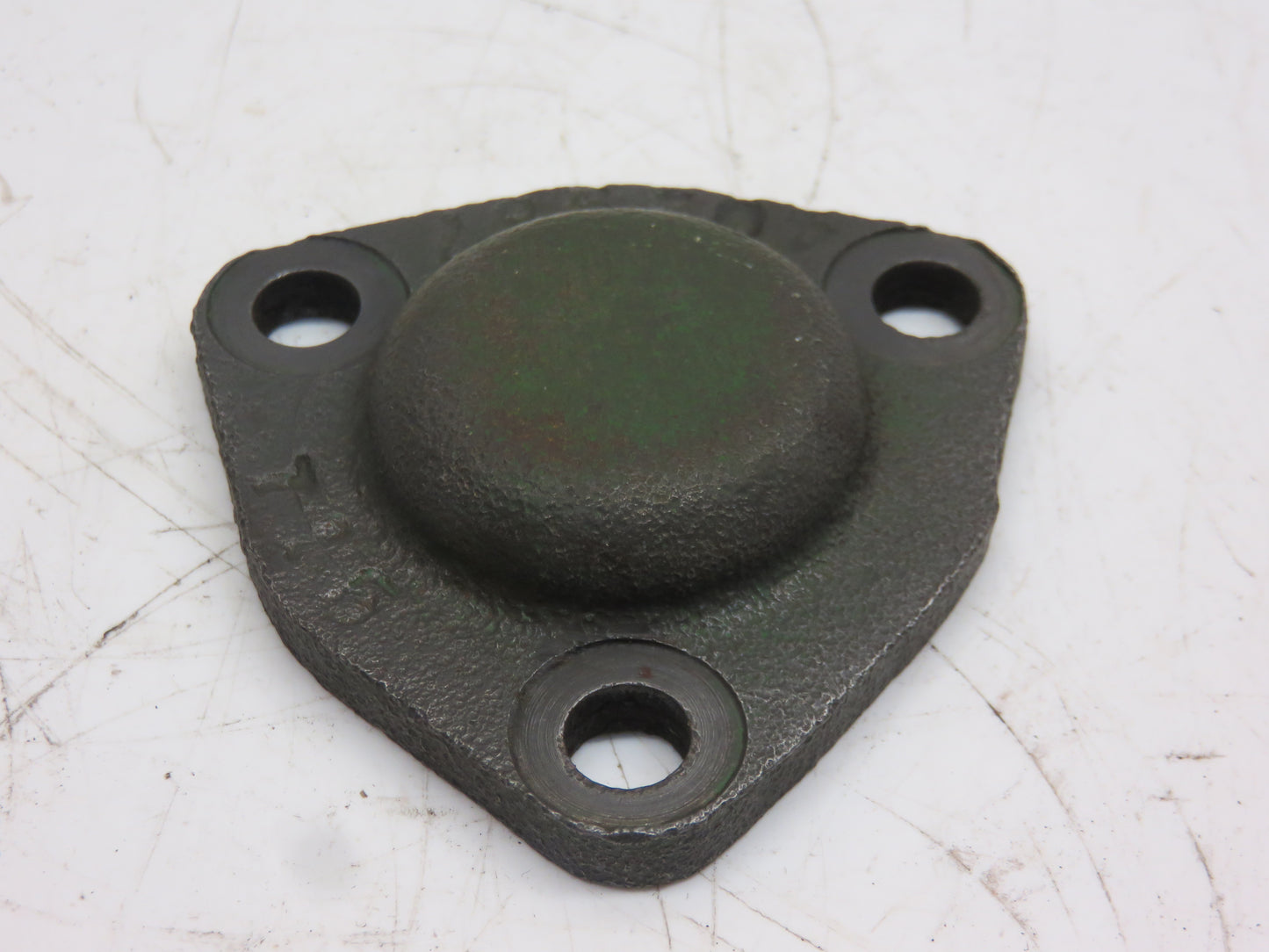 AM3669T, M934T John Deere Steering Worm Bearing Cover For MT, 40, 320, 420