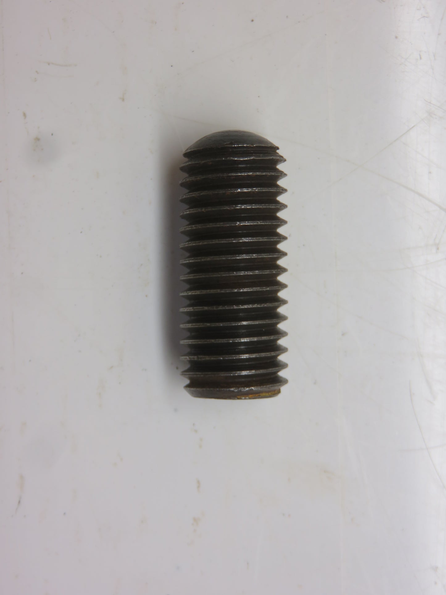 22H703A John Deere Set Screw For 40, 320, 420, 330, 430