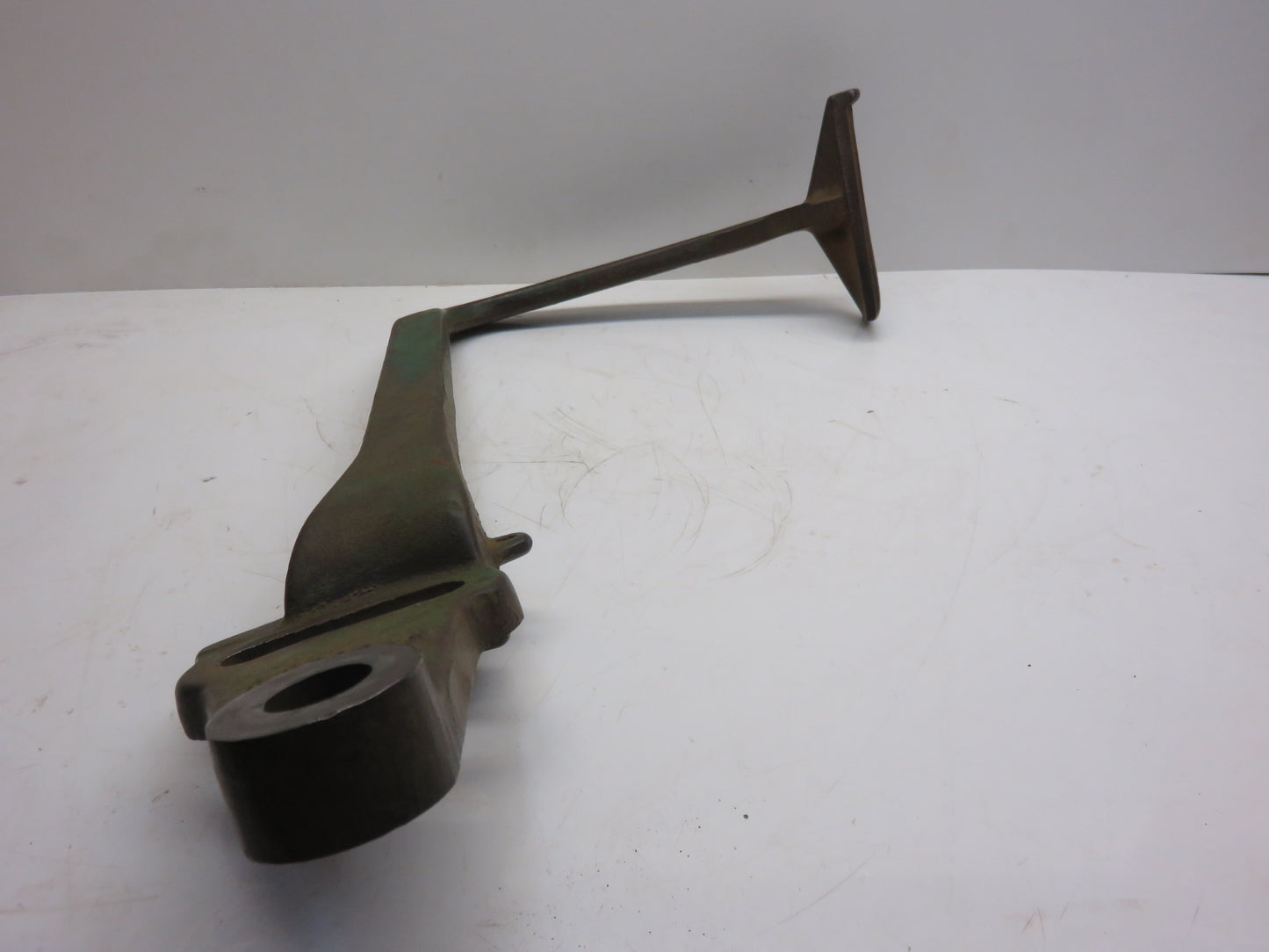 R27304 John Deere Clutch Pedal For 2510, 3010, 4010, 3020, 4020