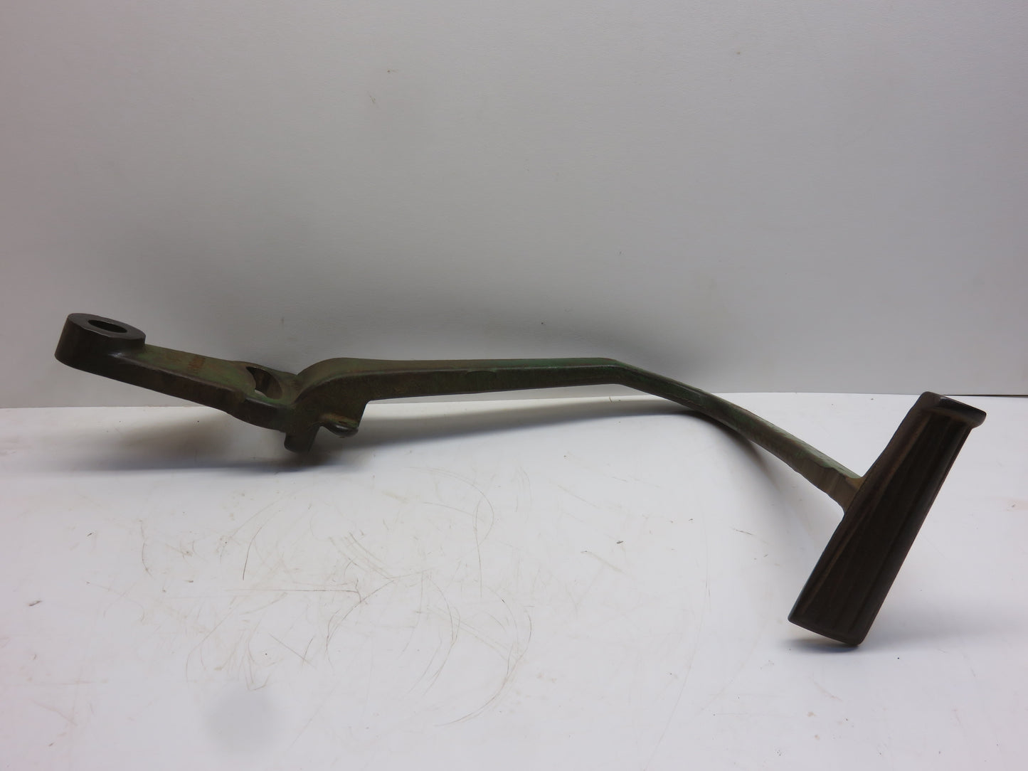 R27304 John Deere Clutch Pedal For 2510, 3010, 4010, 3020, 4020