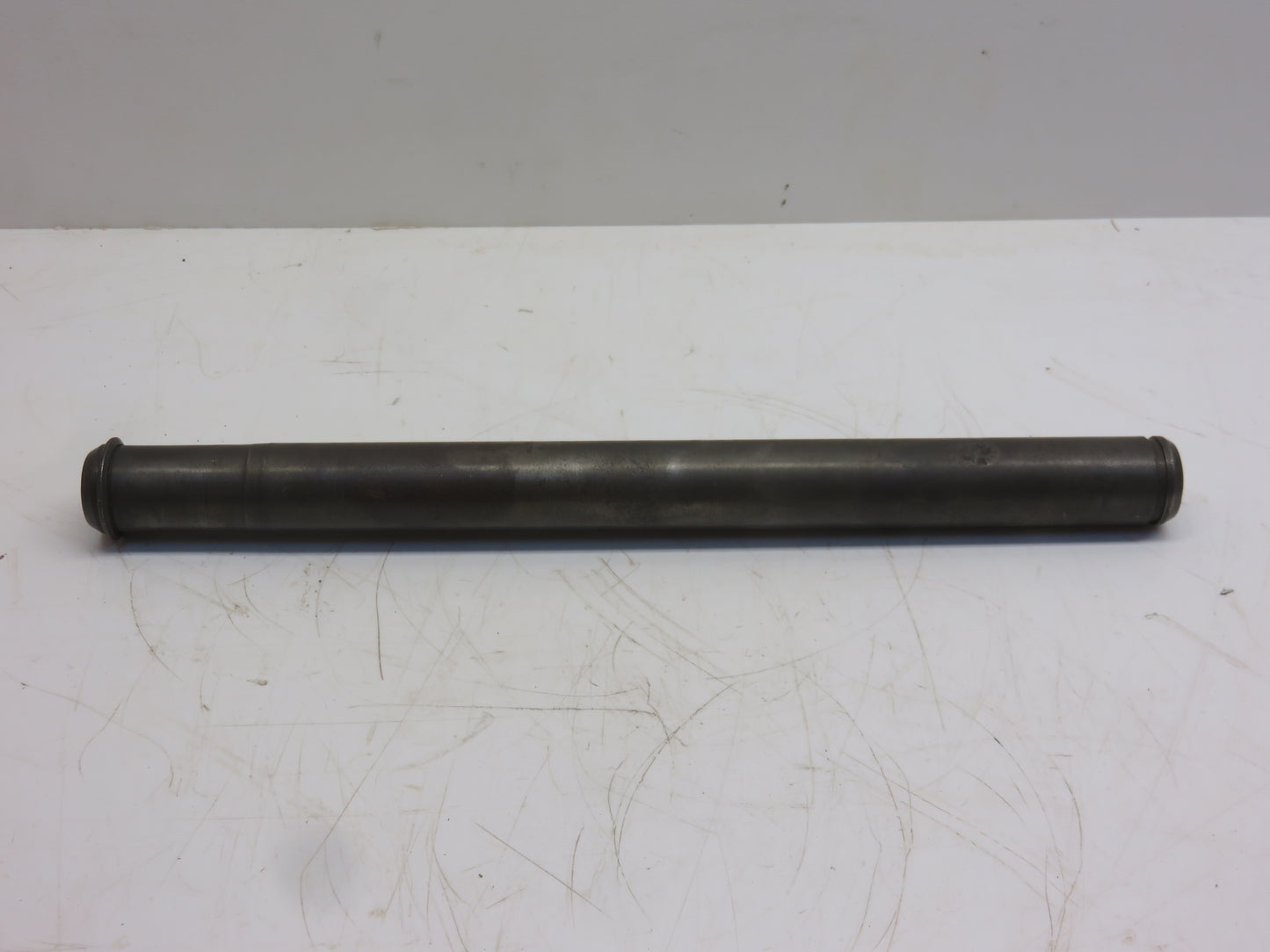 M1945T John Deere Clutch Pedal Shaft For 40, 320, 420, 330, 430, 435